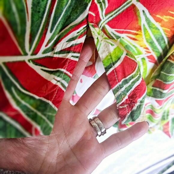 Jams World L Kaimana Red Rayon Buttondown Blouse. Made in Hawaii. Tropical Rare - Picture 14 of 16